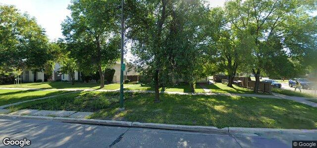 Larawan ng 1553 Rothesay Street sa Winnipeg, Manitoba