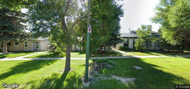 Larawan ng 1569 Rothesay Street sa Winnipeg, Manitoba