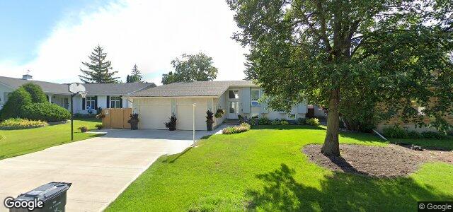 Larawan ng 16 Wiebe'S Drive sa Winnipeg, Manitoba