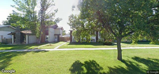 Larawan ng 1607 Rothesay Street sa Winnipeg, Manitoba