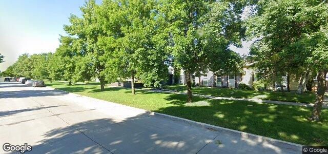 Larawan ng 1624 Rothesay Street sa Winnipeg, Manitoba