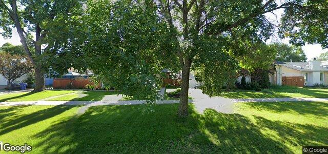 Larawan ng 1635 Rothesay Street sa Winnipeg, Manitoba