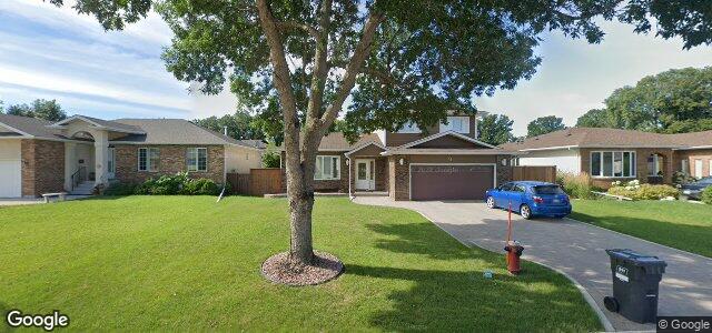 Larawan ng 18 Arbroath Drive sa Winnipeg, Manitoba