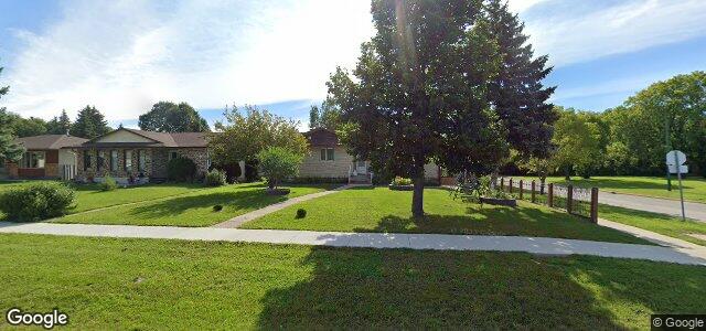 Larawan ng 1877 Rothesay Street sa Winnipeg, Manitoba