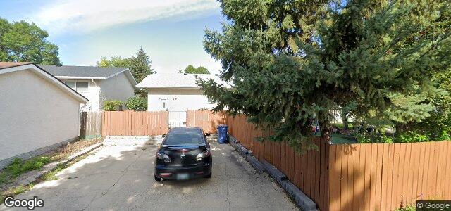 Larawan ng 1893 Rothesay Street sa Winnipeg, Manitoba