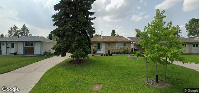 Larawan ng 19 Springlea Path sa Winnipeg, Manitoba