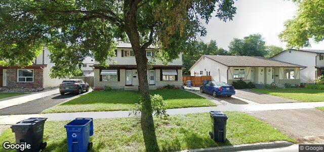 Larawan ng 190 Pentland Street sa Winnipeg, Manitoba