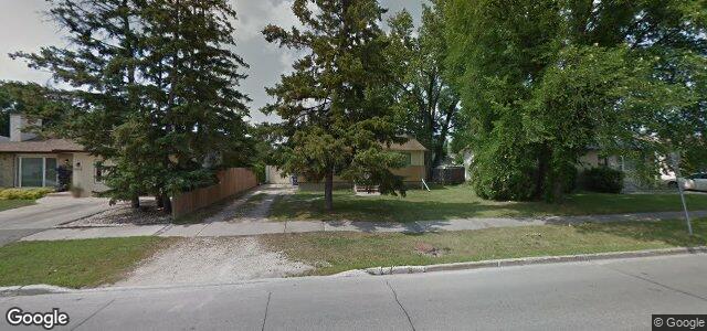 Larawan ng 1916 Rothesay Street sa Winnipeg, Manitoba