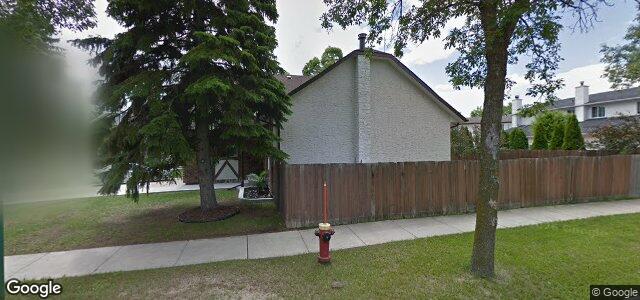 Larawan ng 2 Jack Hawthorn Bay sa Winnipeg, Manitoba