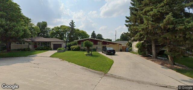 Larawan ng 2 Natalie Bay sa Winnipeg, Manitoba