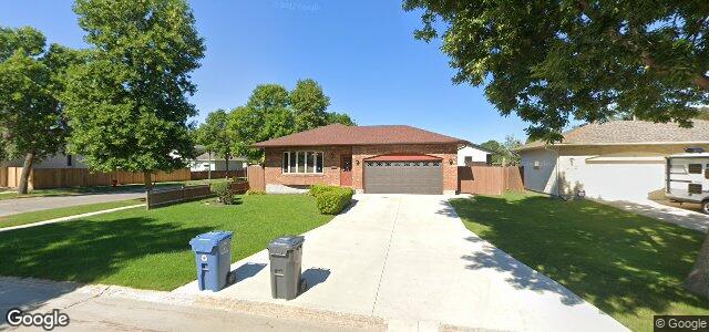 Larawan ng 2 Peters Street sa Winnipeg, Manitoba