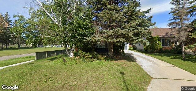 Larawan ng 2 Reiny Drive sa Winnipeg, Manitoba