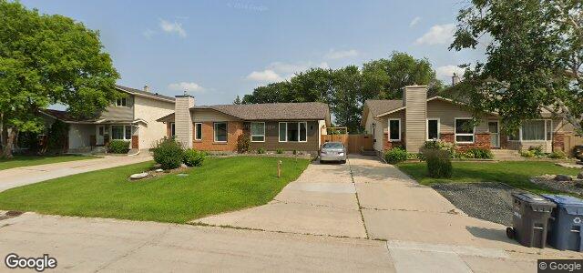 Larawan ng 20 Malcana Street sa Winnipeg, Manitoba