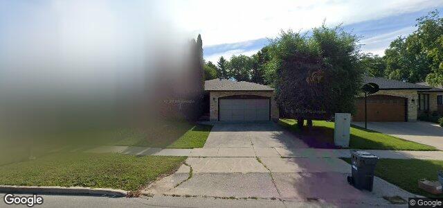 Larawan ng 2021 Rothesay Street sa Winnipeg, Manitoba