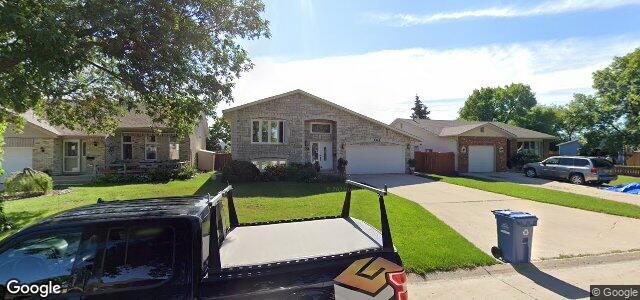 Larawan ng 204 Leatherwood Cove sa Winnipeg, Manitoba