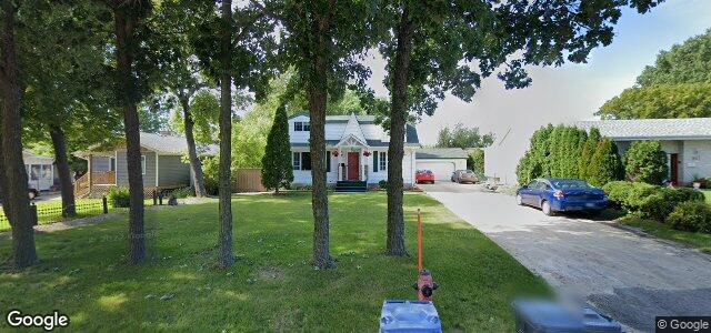Larawan ng 208 Knowles Avenue sa Winnipeg, Manitoba