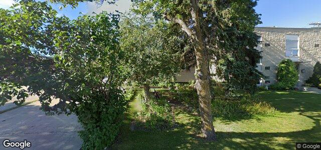 Larawan ng 214 Stuart Avenue sa Winnipeg, Manitoba