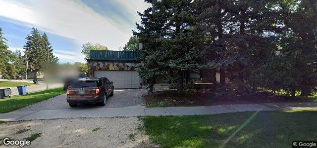 215 Mcivor Avenue（加拿大曼尼托巴省温尼伯市）房屋照片