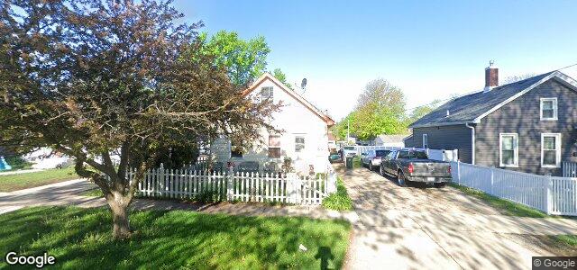 Larawan ng 218 Stuart Avenue sa Winnipeg, Manitoba