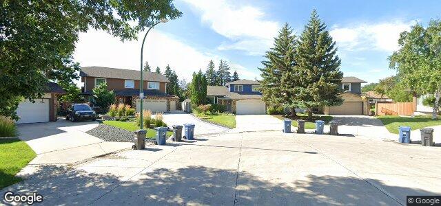 Larawan ng 22 Douglas Lawrence Bay sa Winnipeg, Manitoba