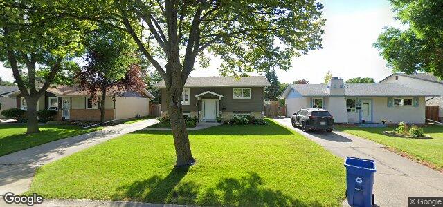 Larawan ng 22 Mornefortune Crescent sa Winnipeg, Manitoba