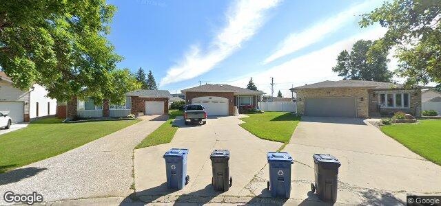 Larawan ng 220 Leatherwood Cove sa Winnipeg, Manitoba