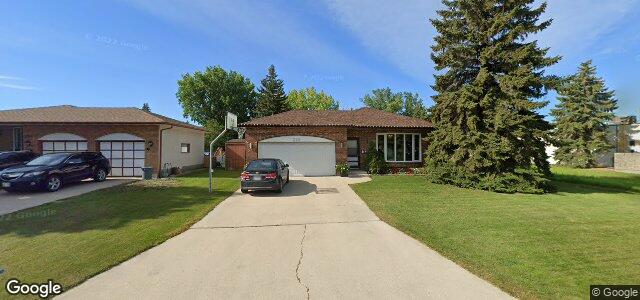 Larawan ng 226 Strood Avenue sa Winnipeg, Manitoba