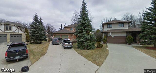 Larawan ng 23 Stoneham Crescent sa Winnipeg, Manitoba