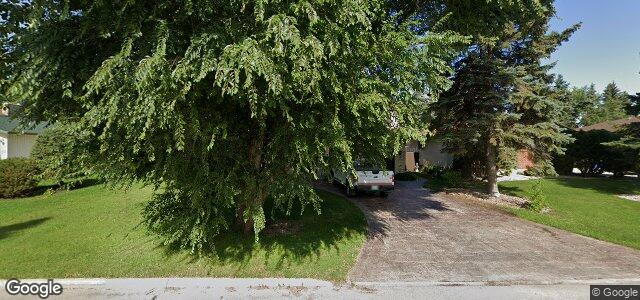 Larawan ng 23 Wiebe'S Drive sa Winnipeg, Manitoba