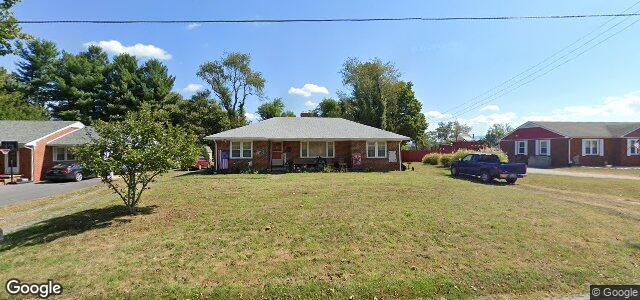 Larawan ng 230 Stuart Avenue sa Winnipeg, Manitoba