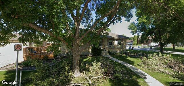 Photo of 231 Leatherwood Cove in Winnipeg, Manitoba