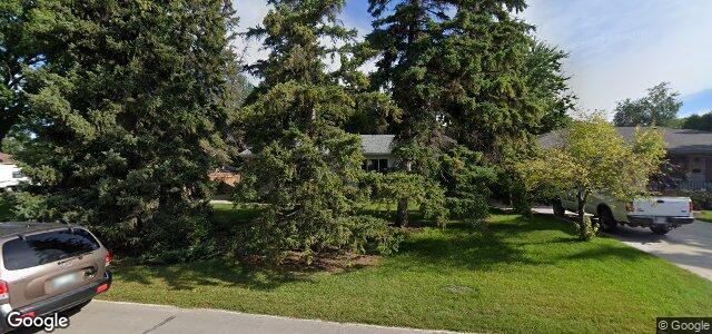 Larawan ng 239 Strood Avenue sa Winnipeg, Manitoba