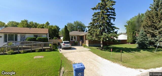 Larawan ng 242 Glenway Avenue sa Winnipeg, Manitoba