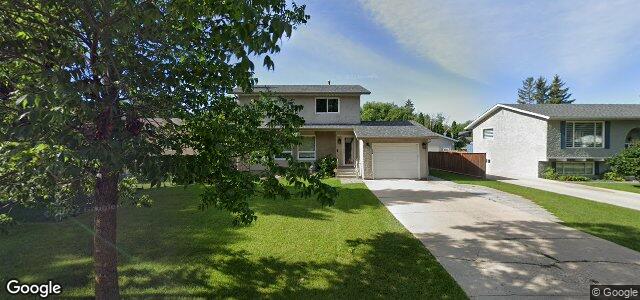 Larawan ng 254 Strood Avenue sa Winnipeg, Manitoba