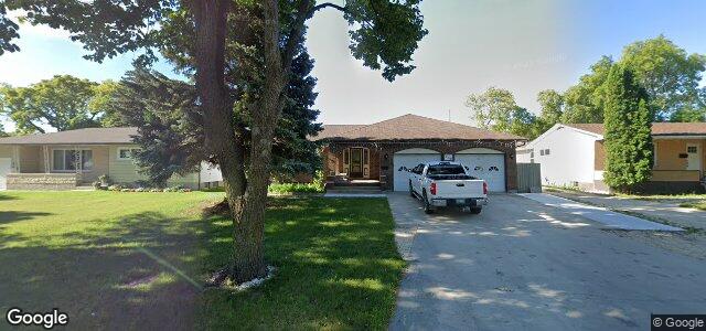 Larawan ng 258 Stuart Avenue sa Winnipeg, Manitoba