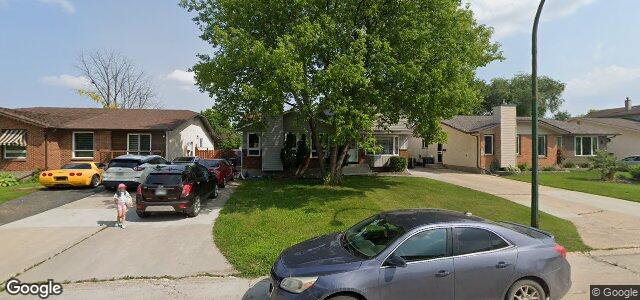 Larawan ng 26 Malcana Street sa Winnipeg, Manitoba