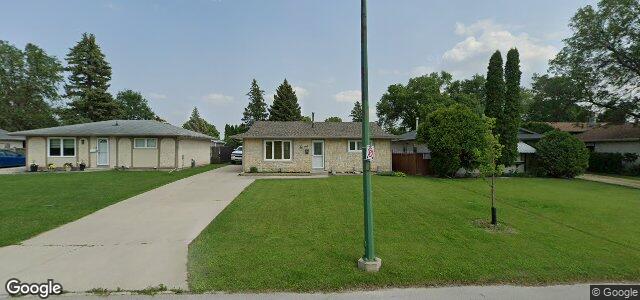Larawan ng 26 Springlea Path sa Winnipeg, Manitoba