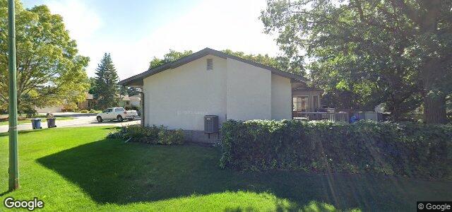 Photo of 26 Stoneham Crescent in Winnipeg, Manitoba