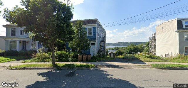 Larawan ng 261 Douglas Avenue sa Winnipeg, Manitoba