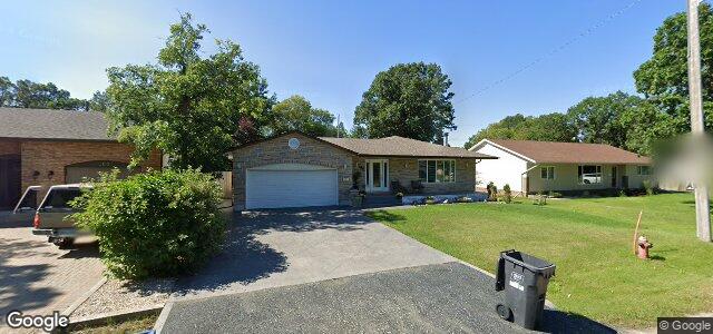 Larawan ng 266 Glenway Avenue sa Winnipeg, Manitoba
