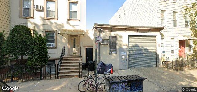 Larawan ng 27 Diamond Street sa Winnipeg, Manitoba