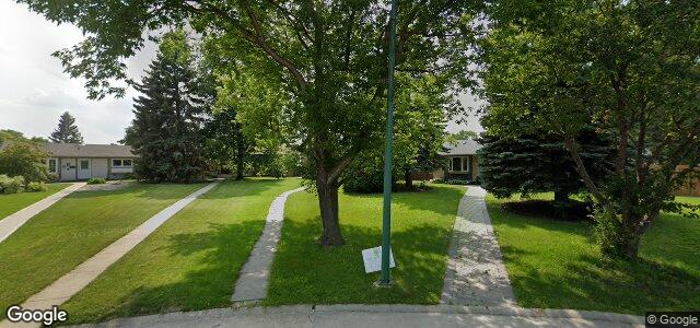 27 Morningmead Walk（加拿大曼尼托巴省温尼伯市）房屋照片