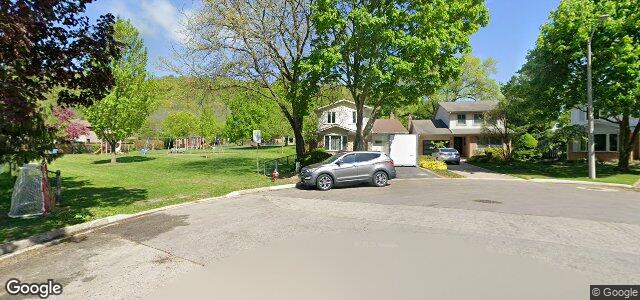 Larawan ng 27 Parkway Place sa Winnipeg, Manitoba