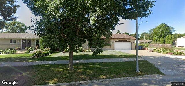 Photo of 270 Gilmore Avenue in Winnipeg, Manitoba