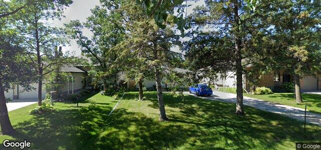 Photo of 270 Glenway Avenue in Winnipeg, Manitoba