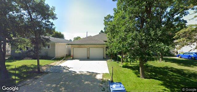 Larawan ng 272 Glenway Avenue sa Winnipeg, Manitoba