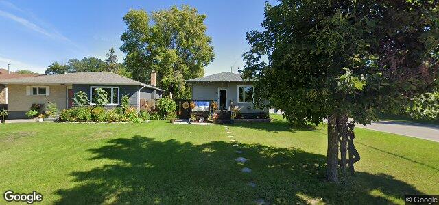 Larawan ng 275 Emerson Avenue sa Winnipeg, Manitoba