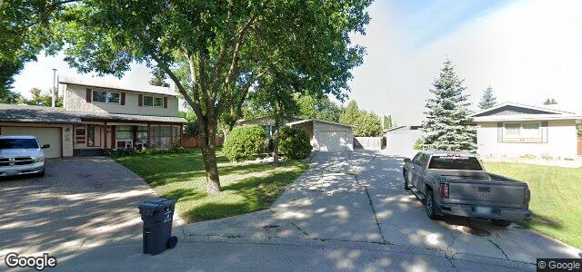 Larawan ng 28 Swiss Bay sa Winnipeg, Manitoba