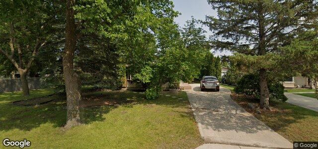 Larawan ng 30 Autumnlea Path sa Winnipeg, Manitoba