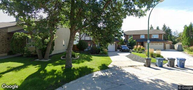 Larawan ng 30 Douglas Lawrence Bay sa Winnipeg, Manitoba